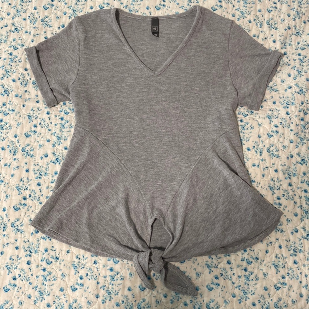 adorable dressy t-shirt!